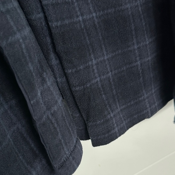 SKIMS Plaid lounge set - Picture 11 of 11